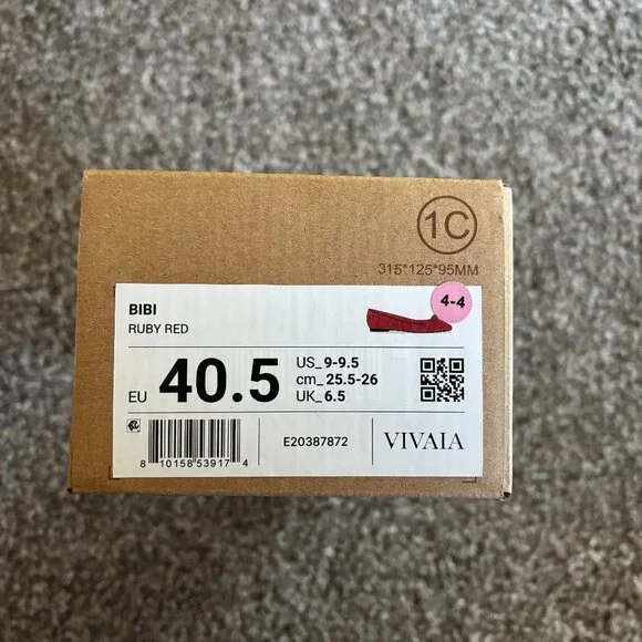Vivaia Bibi Ruby Red Flats NWT - Picture 5 of 5